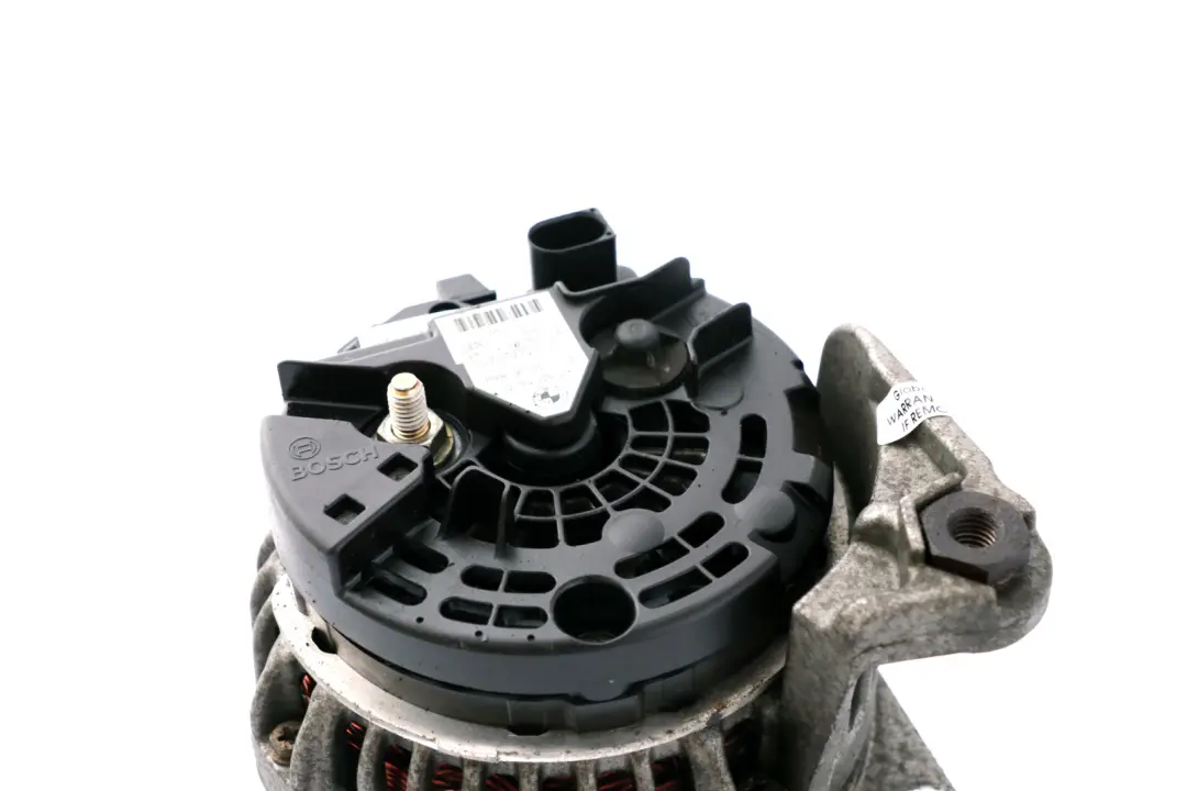 M54 Alternador Generador 150A BOSCH para BMW E46 E60 E61 E65 E66 E83 con número de pieza 7519721 BMW E46 E60 E61 E65 E66 E83 M54 Alternador Generador 150A BOSCH - SKU 7519721 - Número de pieza 7519721