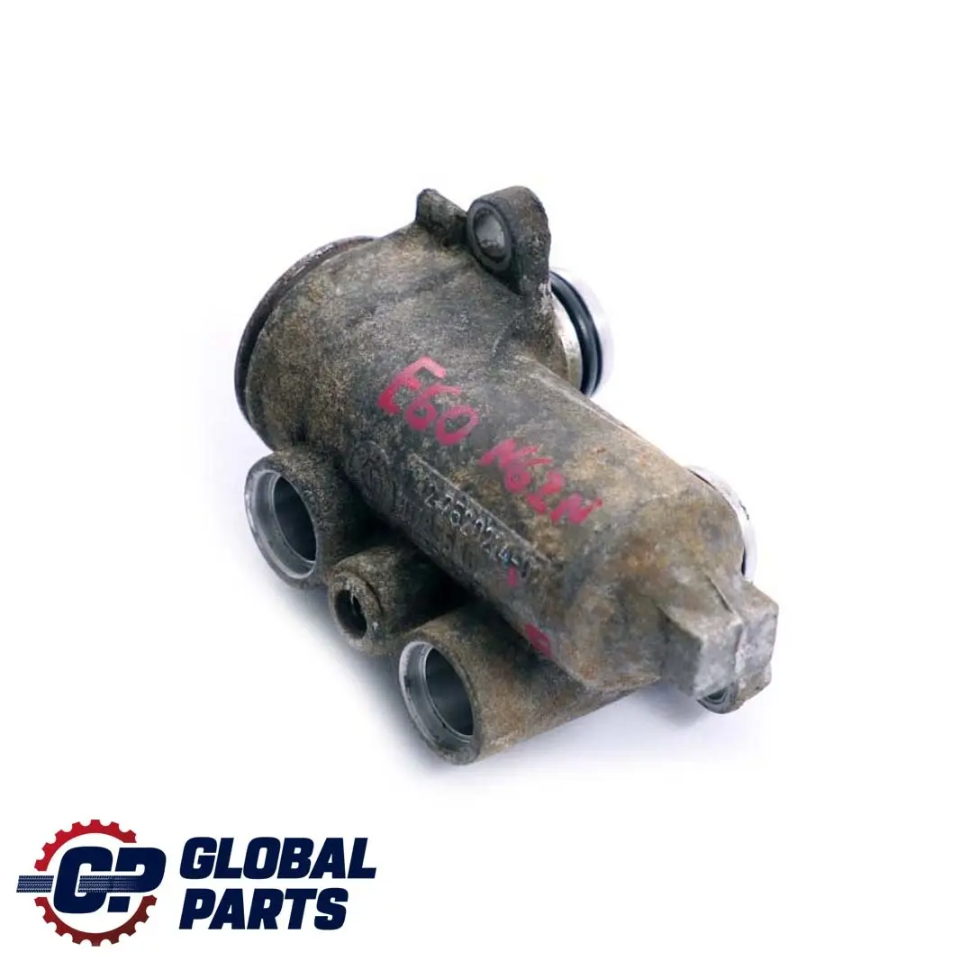 BMW E60 E63 E65 N62N 540i 550i 650i 750i Adaptador Conector Termostato - SKU 7520214 - Número de pieza 6850879