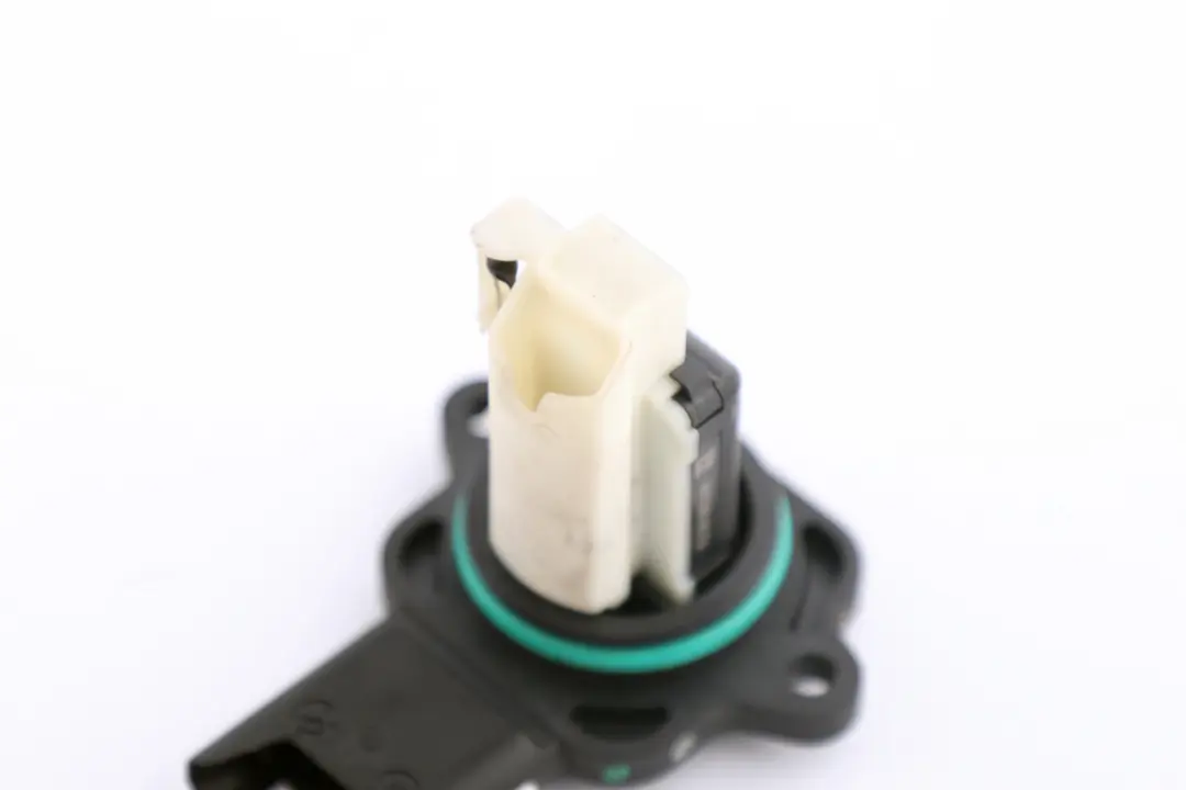 Luftmassen Messer BMW E60 E61 E65 E87 E90 E91 E92 Durchfluss MAF Sensor für mit Teilenummer 7520519 Luftmassen Messer BMW E60 E61 E65 E87 E90 E91 E92 Durchfluss MAF Sensor - SKU 7520519 - Teilenummer 7520519