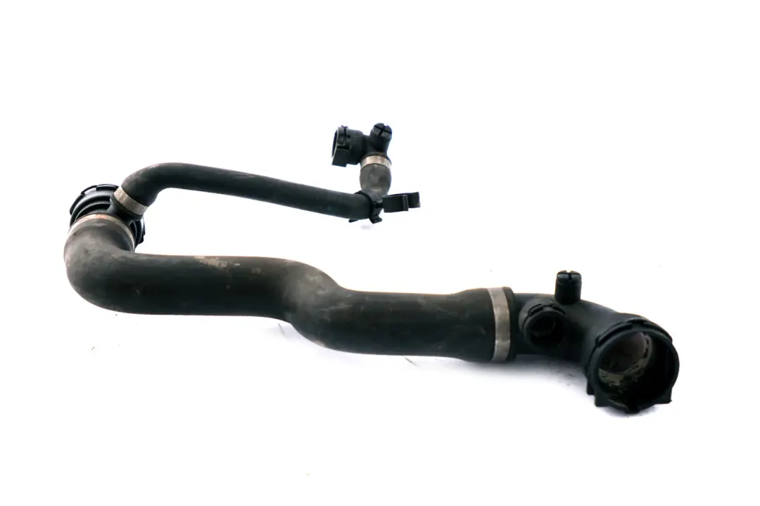 Tuyau D'Eau Vorlauf / echangeur Thermique BMW E46 - SKU 7520668 - Numéro de pièce 7520668