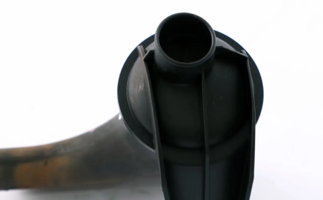 Tuyau D'Aspiration D'Huile Pour Moteur pour BMW E60 E65 E81 E87 E90 E91 à propos du numéro de pièce 7520864 BMW E60 E65 E81 E87 E90 E91 Tuyau D'Aspiration D'Huile Pour Moteur - SKU 7520864 - Numéro de pièce 7520864