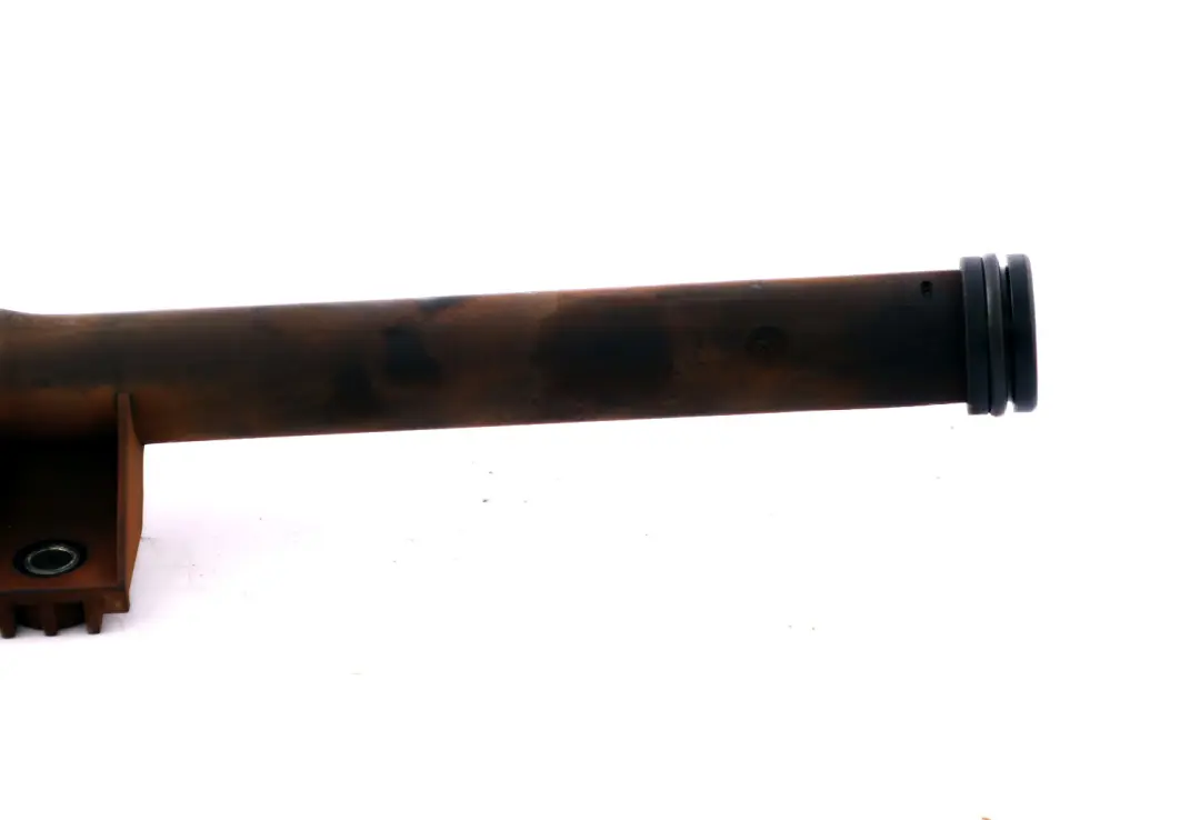 Tuyau D'Aspiration D'Huile Pour Moteur pour BMW E60 E65 E81 E87 E90 E91 à propos du numéro de pièce 7520864 BMW E60 E65 E81 E87 E90 E91 Tuyau D'Aspiration D'Huile Pour Moteur - SKU 7520864 - Numéro de pièce 7520864