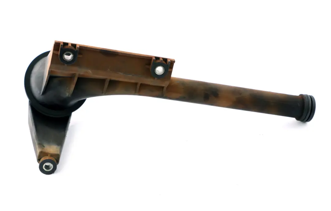 Smok Pompy Przewód Oleju do BMW E60 E65 E81 E87 E90 o numerze 7520864 BMW E60 E65 E81 E87 E90 Smok Pompy Przewód Oleju - SKU 7520864 - Numer Części 7520864