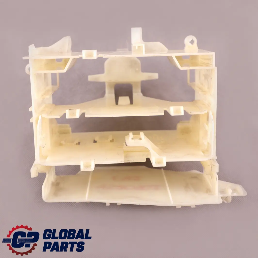 Support de fixation du module de contrôle moteur pour BMW E60 E90 E92 à propos du numéro de pièce 7520902 BMW E60 E90 E92 Support de fixation du module de contrôle moteur - SKU 7520902 - Numéro de pièce 7520902