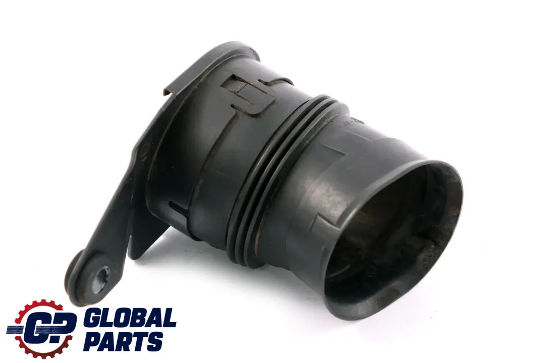 Dolot Rura Przewód Kolanko Wlot Powietrza do BMW E60 E61 o numerze 7521016 BMW E60 E61 Dolot Rura Przewód Kolanko Wlot Powietrza - SKU 7521016 - Numer Części 7521016