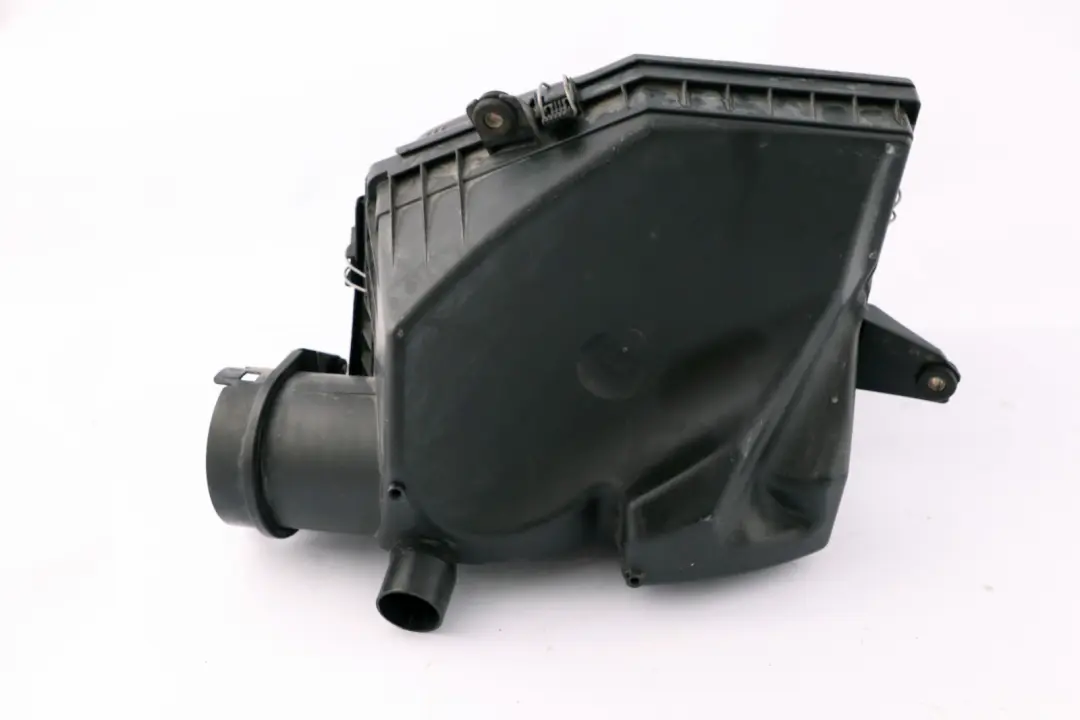 Silencieux d'admission Boîte de filtre à air pour pour BMW E60 E63 E64 à propos du numéro de pièce 7521020 BMW E60 E63 E64 Silencieux d'admission Boîte de filtre à air pour - SKU 7521020 - Numéro de pièce 7521020