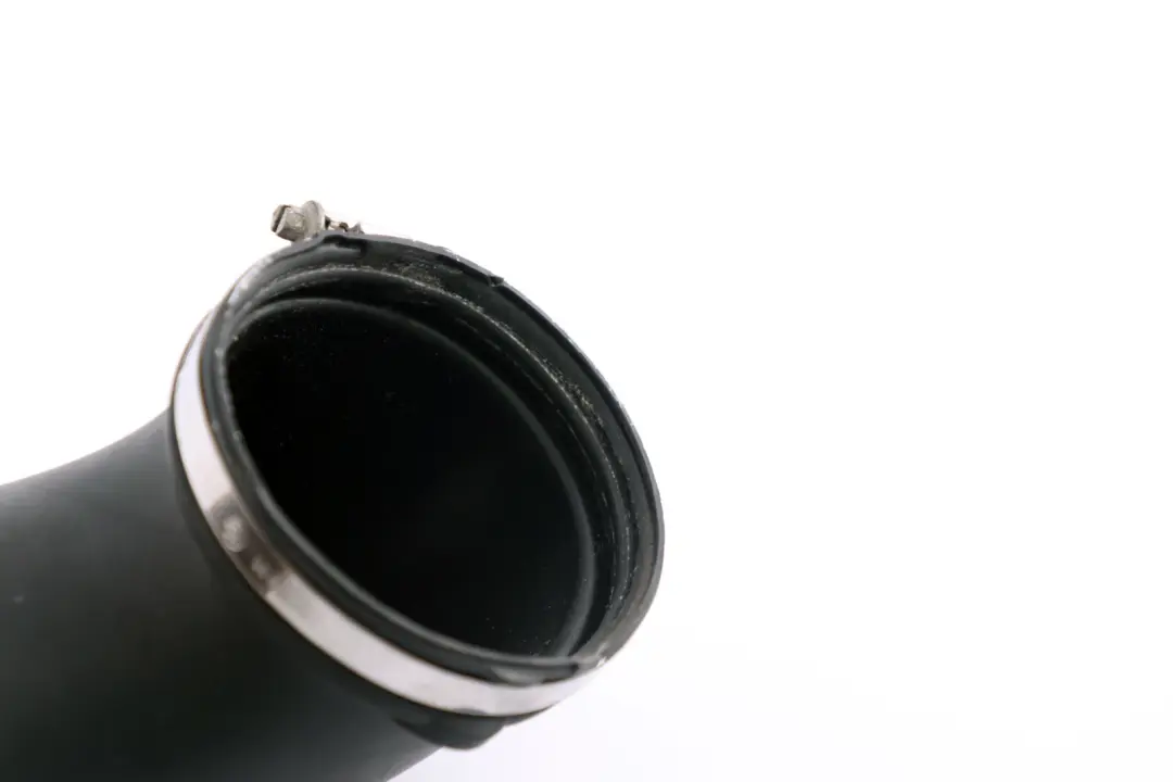 Duct Housing Rubber Boot to BMW 5 6 Series E60 E61 E63 E64 Air with Part number 7521024 BMW 5 6 Series E60 E61 E63 E64 Air Duct Housing Rubber Boot - SKU 7521024 - Part number 7521024