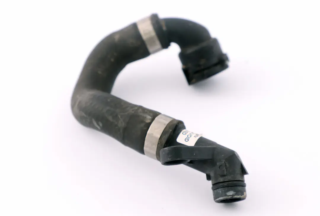 Refrigeracion Radiador Motor Aceite Tubo para BMW E81 E87 E90 Diesel con número de pieza 7521066 BMW E81 E87 E90 Diesel Refrigeracion Radiador Motor Aceite Tubo - SKU 7521066 - Número de pieza 7521066