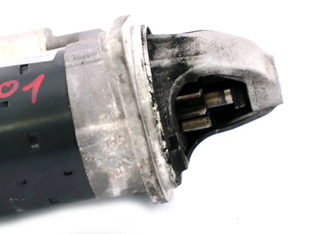 Démarreur pour BMW E60 E65 X5 E70 E81 E87 E90 F20 X3 F25 F30 à propos du numéro de pièce 7521123 BMW E60 E65 X5 E70 E81 E87 E90 F20 X3 F25 F30 Démarreur - SKU 7521123 - Numéro de pièce 7521123