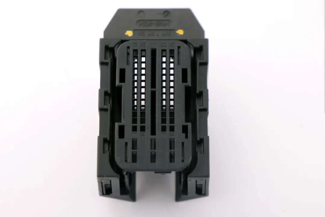 Verriegelungsbügel 1252 für BMW 1 3 5 er E60 E81 E87 E90 mit Teilenummer 7521534 BMW 1 3 5 er E60 E81 E87 E90 Verriegelungsbügel 1252 - SKU 7521534 - Teilenummer 7521534