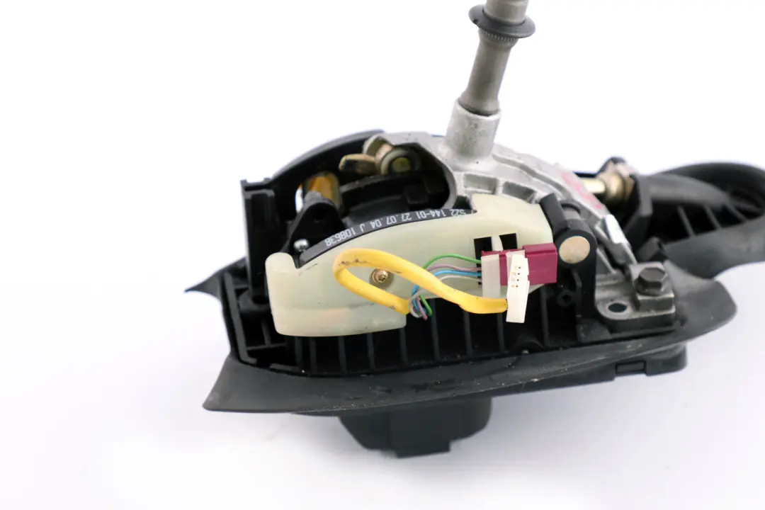 Sélecteur De Vitesse BMW E60 E61 E63 E64 Levier Automatique Steptronic pour à propos du numéro de pièce 7522144 Sélecteur De Vitesse BMW E60 E61 E63 E64 Levier Automatique Steptronic - SKU 7522144 - Numéro de pièce 7522144