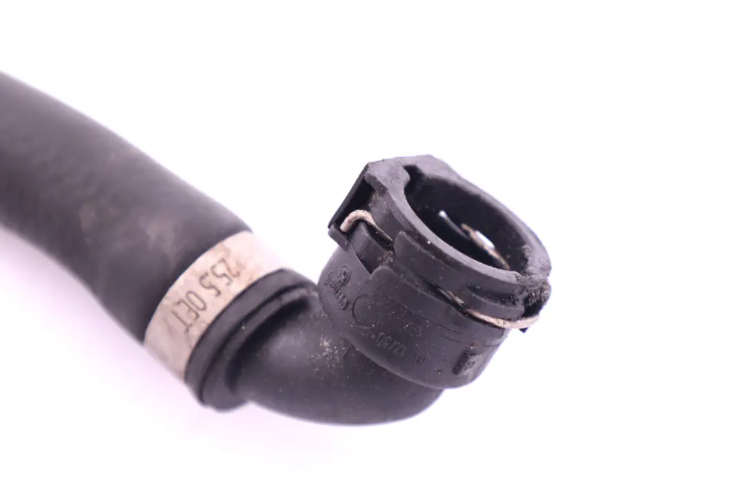 Wąż Przewód Rura Wody do BMW E60 E61 E63 E65 o numerze 7522999 BMW E60 E61 E63 E65 Wąż Przewód Rura Wody - SKU 7522999 - Numer Części 7522999