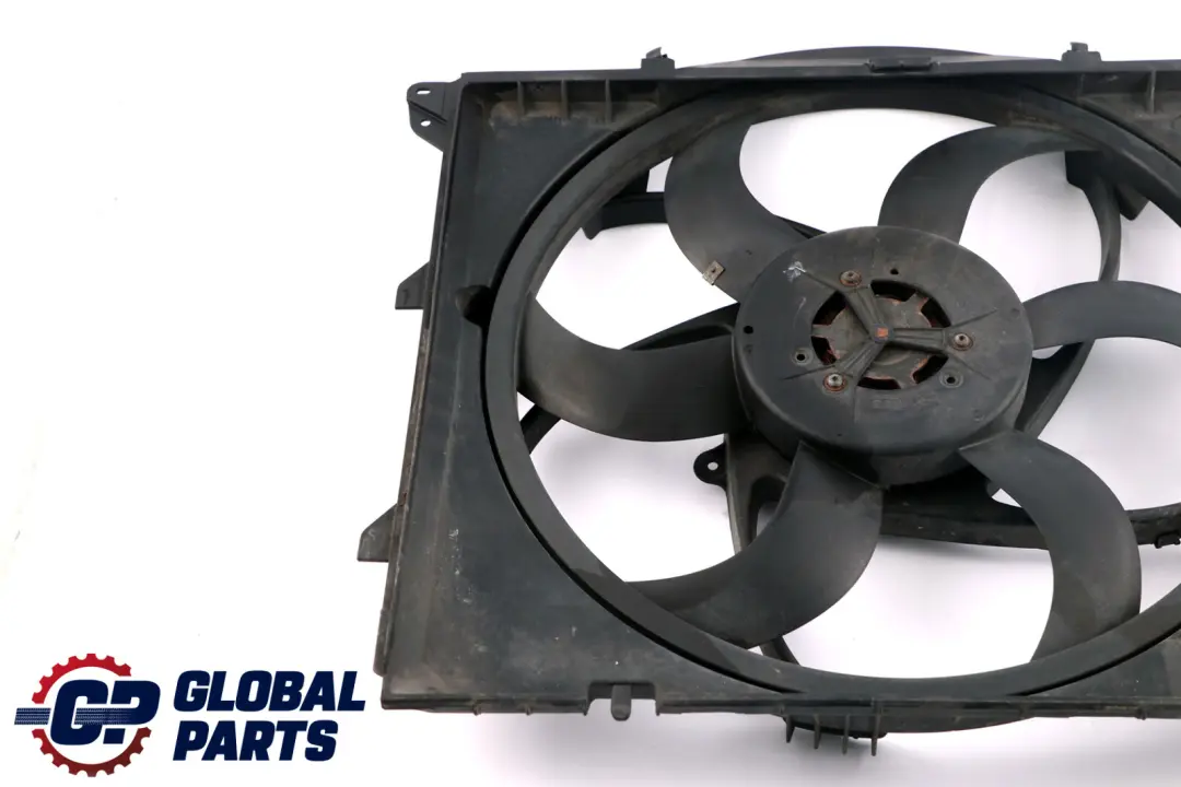 BMW E81 E87 E90 E91 Petrol Engine Cooling Fan Housing 400W - SKU 7523259 - Part number 7523259