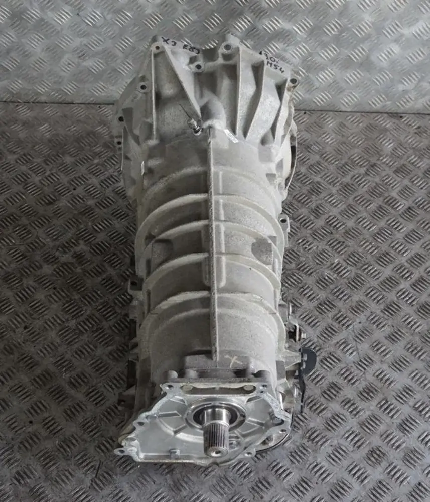 M54 Boîte Vitesses Automatique A5S 390R GARANTIE pour BMW E46 E83 330xi 3.0i à propos du numéro de pièce 7523280 BMW E46 E83 330xi 3.0i M54 Boîte Vitesses Automatique A5S 390R GARANTIE - SKU 7523280 - Numéro de pièce 7523280