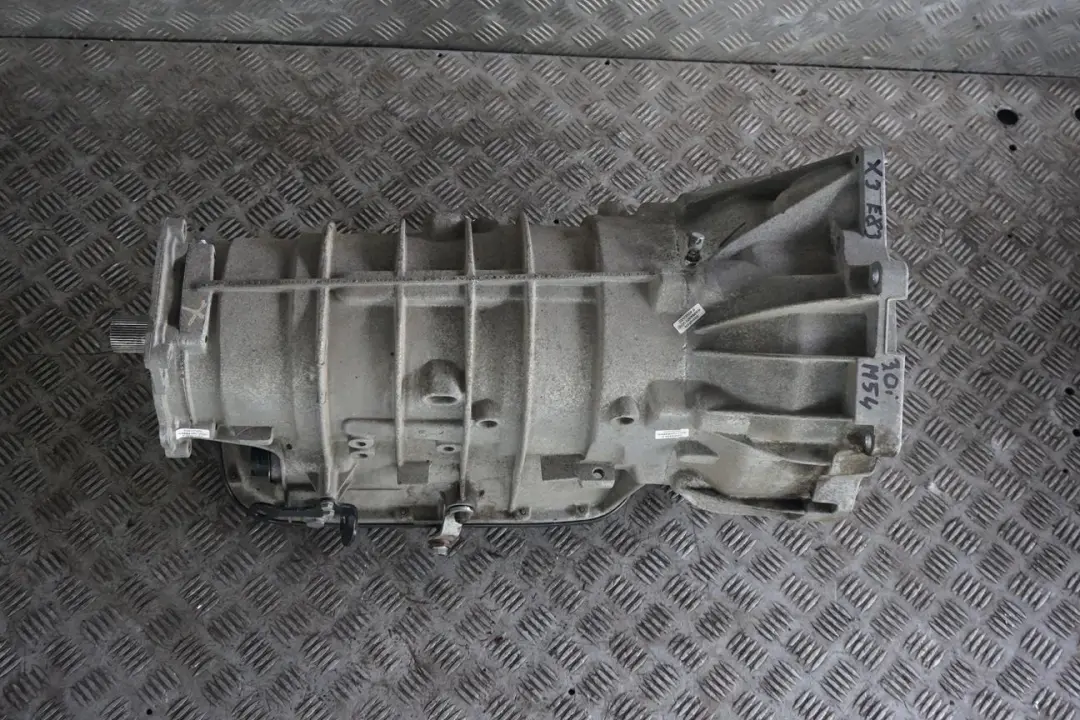 M54 Automatyczna Skrzynia Biegów A5S 390R do BMW E46 X3 E83 330xi 3.0i o numerze 7523280 BMW E46 X3 E83 330xi 3.0i M54 Automatyczna Skrzynia Biegów A5S 390R - SKU 7523280 - Numer Części 7523280
