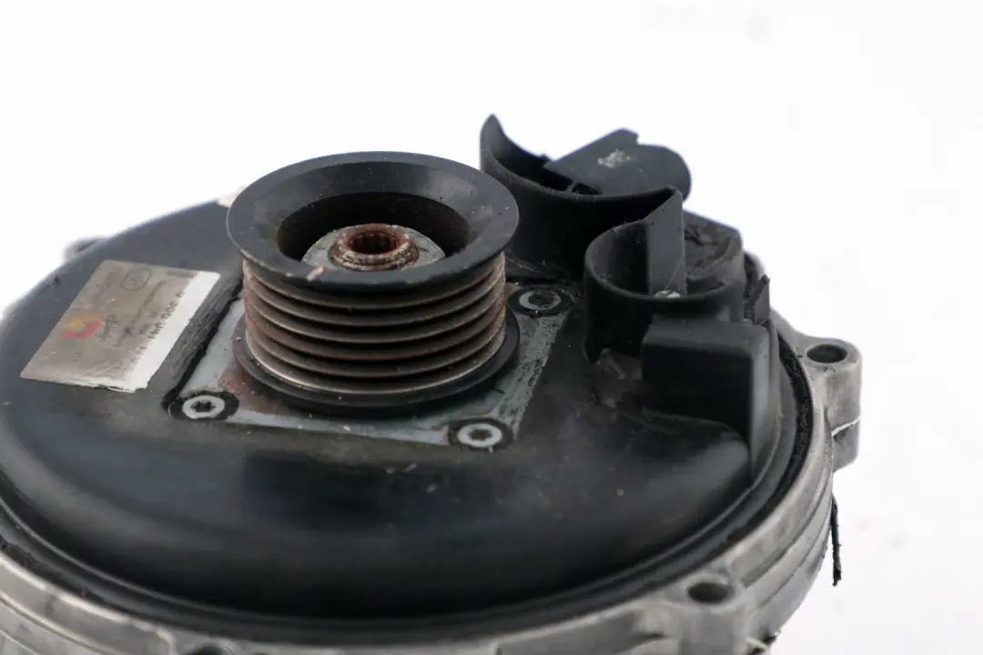 N52 Bosch Water Cooled Alternator Generator 150A to BMW 7 Series E65 E66 735i 745i with Part number 7523605 BMW 7 Series E65 E66 735i 745i N52 Bosch Water Cooled Alternator Generator 150A - SKU 7523605 - Part number 7523605