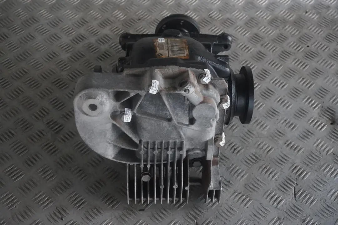 730i M54 Rear Differential Diff 3,73 Ratio WARRANTY to BMW 7 Series E65 with Part number 7523797 BMW 7 Series E65 730i M54 Rear Differential Diff 3,73 Ratio WARRANTY - SKU 7523797 - Part number 7523797