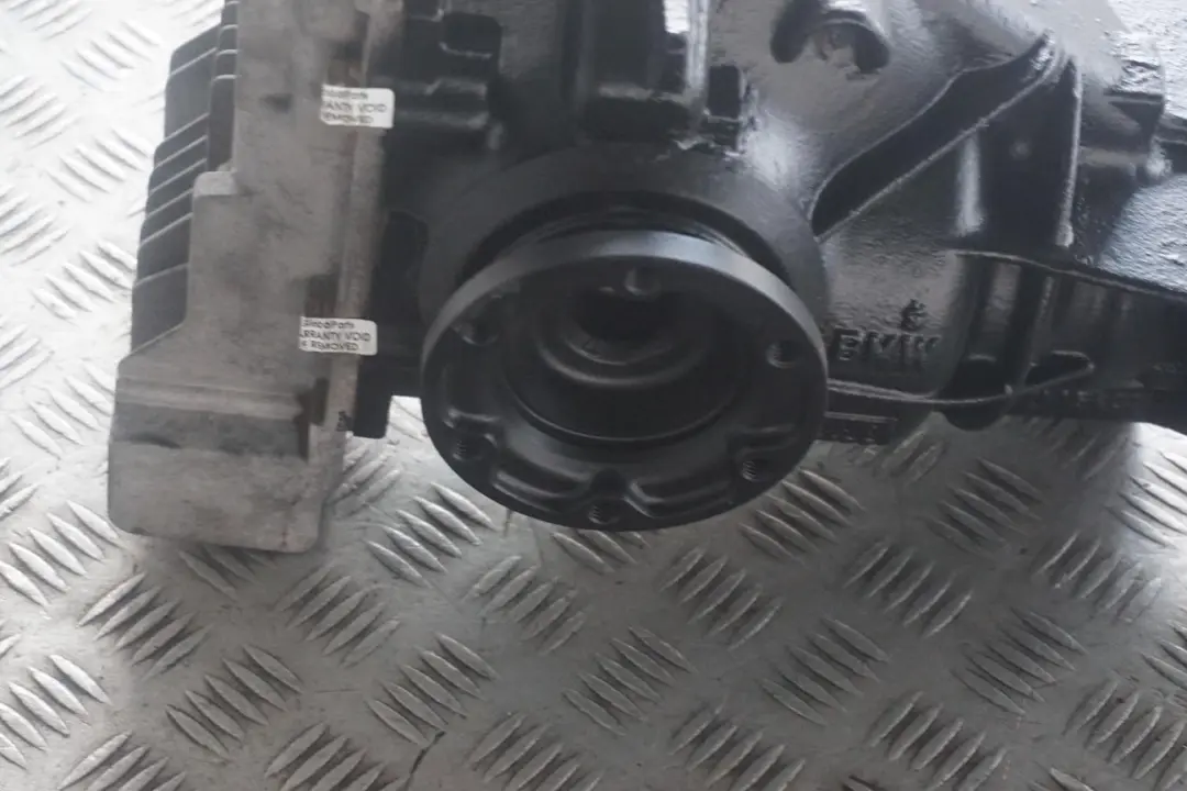 730i M54 Rear Differential Diff 3,73 Ratio WARRANTY to BMW 7 Series E65 with Part number 7523797 BMW 7 Series E65 730i M54 Rear Differential Diff 3,73 Ratio WARRANTY - SKU 7523797 - Part number 7523797