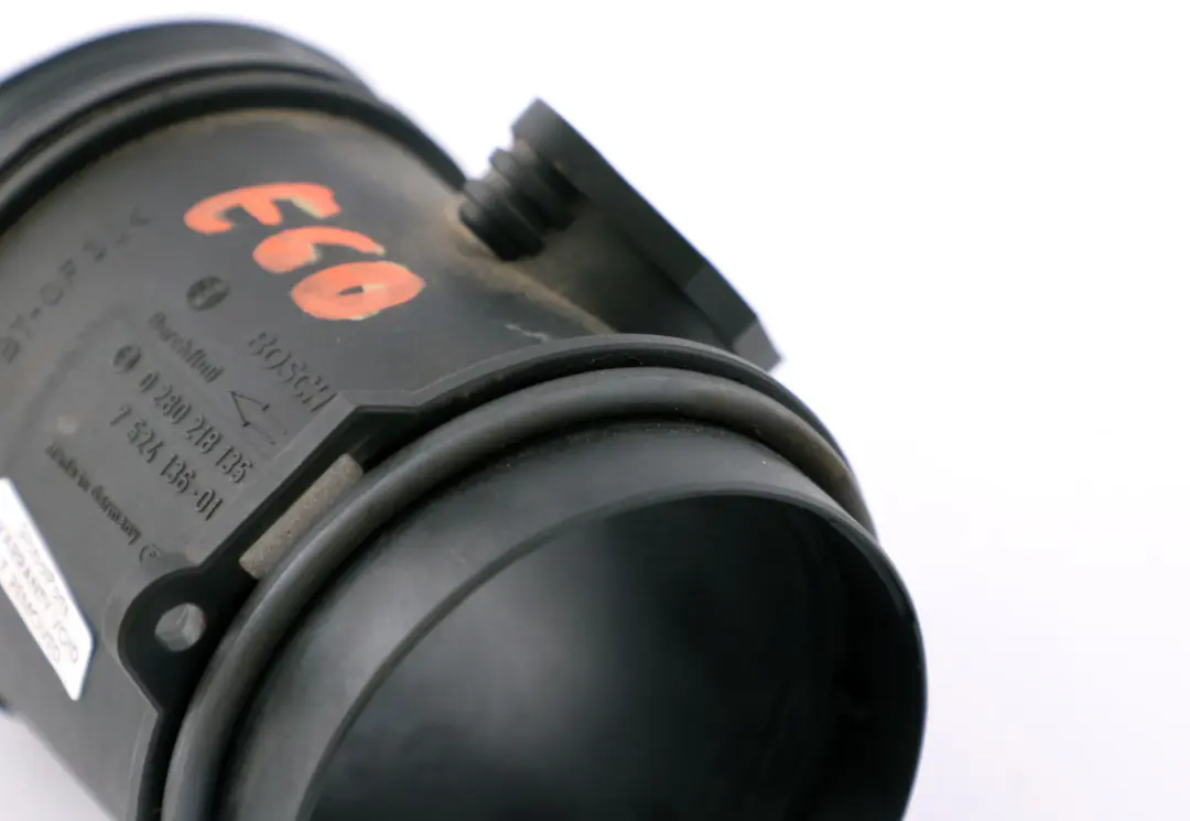 Compteur de masse d'air à film chaud pour BMW E53 E60 E61 E65 à propos du numéro de pièce 7566988 BMW E53 E60 E61 E65 Compteur de masse d'air à film chaud - SKU 7524136 - Numéro de pièce 7566988