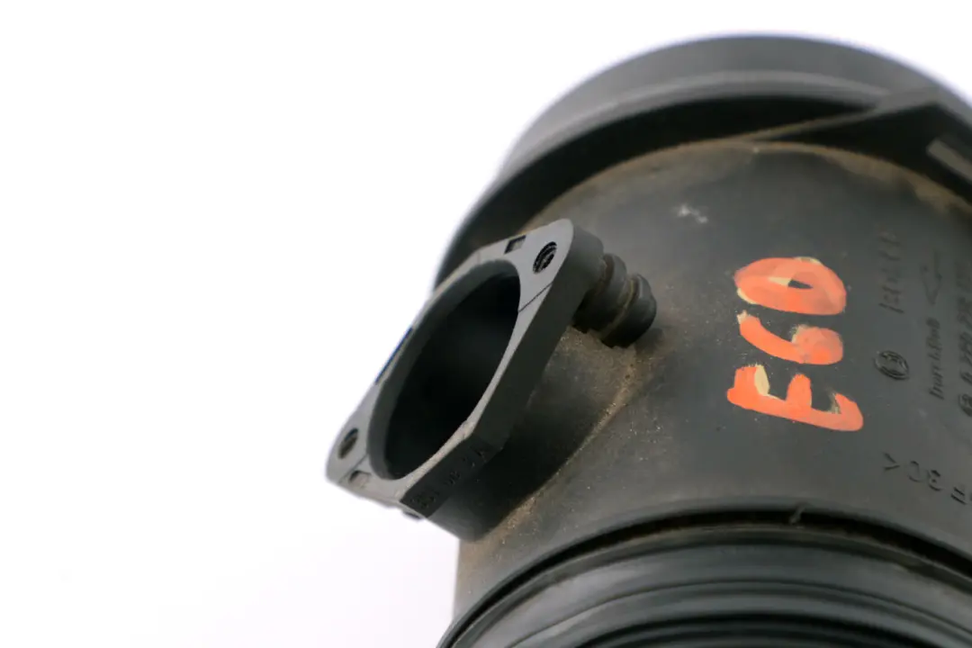 Compteur de masse d'air à film chaud pour BMW E53 E60 E61 E65 à propos du numéro de pièce 7566988 BMW E53 E60 E61 E65 Compteur de masse d'air à film chaud - SKU 7524136 - Numéro de pièce 7566988