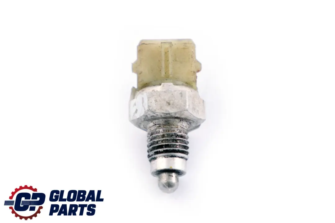 Interruttore Luce Di Retromarcia per BMW E53 E60 E87 E90 F20 F30 con numero di parte 7524811 BMW E53 E60 E87 E90 F20 F30 Interruttore Luce Di Retromarcia - SKU 7524811 - Numero di parte 7524811