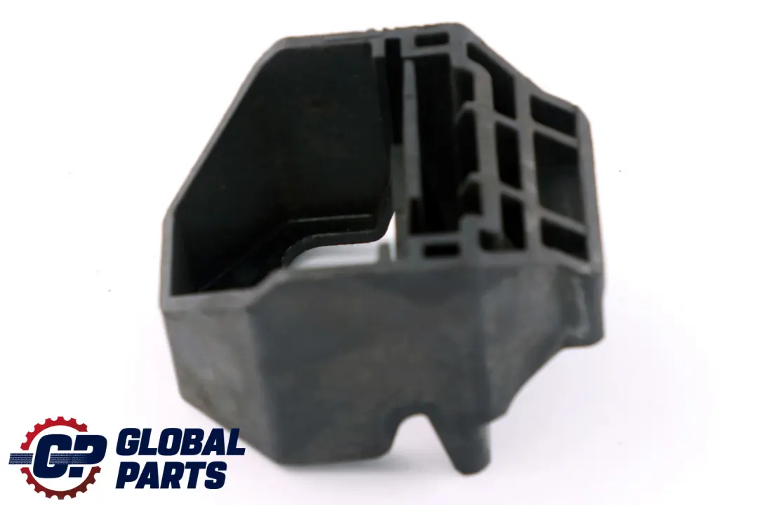  Cooler Bracket BMW E81 E82 E87 E87N E90 E91 E92 E93 Lower - SKU 7524956 - Part number 17117524956