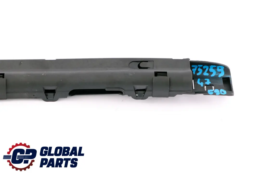 Bottom Battery Cable Trunking Duct Guide 7525946 to BMW E36 E46 X3 E83 with Part number 7525947 BMW E36 E46 X3 E83 Bottom Battery Cable Trunking Duct Guide 7525946 - SKU 7525947 - Part number 7525947