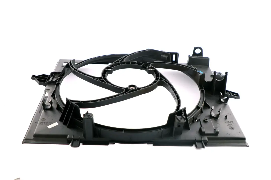BMW E60 E61 520i 525i 530i M54 Carcasa Ventilador Radiador - SKU 7526824 - Número de pieza 7526824