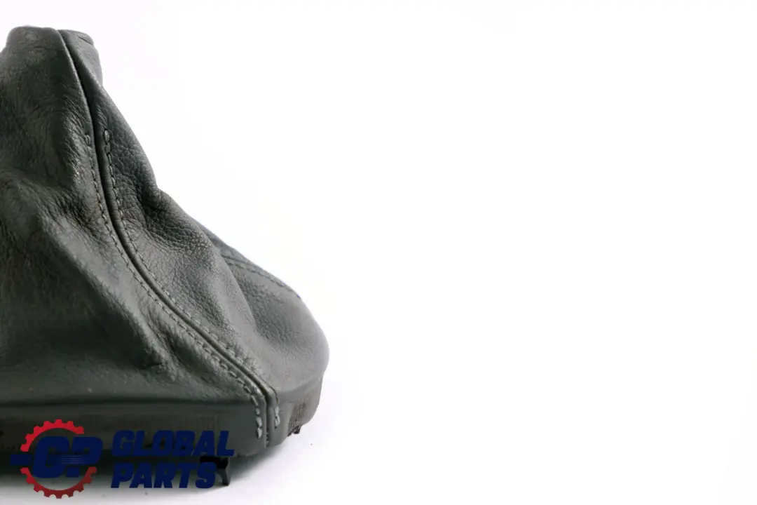 Schalthebelabdeckung Grey für BMW Z4 er E85 E86 mit Teilenummer 7526992 BMW Z4 er E85 E86 Schalthebelabdeckung Grey - SKU 7526992 - Teilenummer 7526992