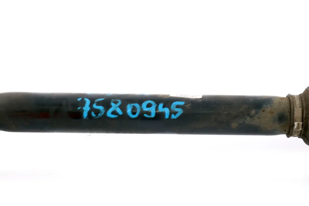 Driveshaft Output Shaft Left N/S to BMW 3 Series E90 E91 E92 Petrol with Part number 7527027 BMW 3 Series E90 E91 E92 Petrol Driveshaft Output Shaft Left N/S - SKU 7527027 - Part number 7527027