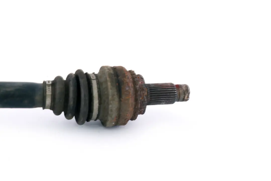 Driveshaft Output Shaft Right O/S to BMW 3 Series E90 E91 E92 Petrol with Part number 7527028 BMW 3 Series E90 E91 E92 Petrol Driveshaft Output Shaft Right O/S - SKU 7527028 - Part number 7527028