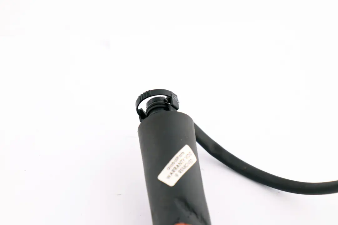 Przewód Wąż Rura Odmy do BMW E60 E65 E87 E90 o numerze 7567801 BMW E60 E65 E87 E90 Przewód Wąż Rura Odmy - SKU 7527570 - Numer Części 7567801