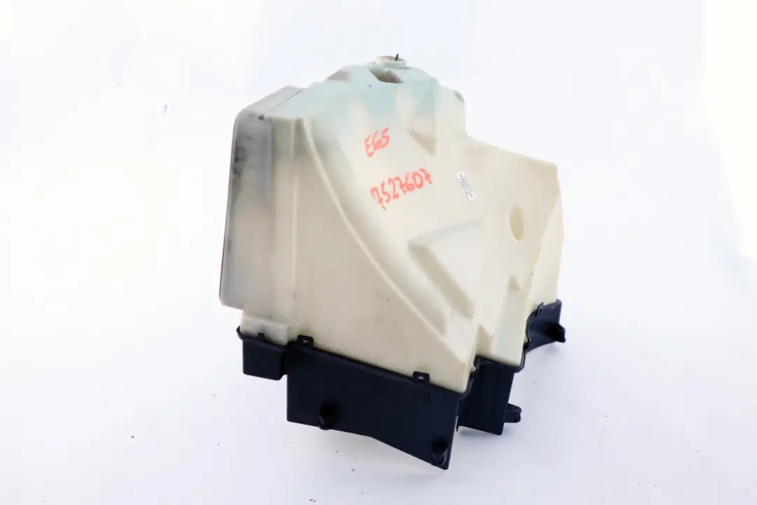 E-Box Ohne Belüftung für BMW 7 er E65 E66 E67 mit Teilenummer 7527607 BMW 7 er E65 E66 E67 E-Box Ohne Belüftung - SKU 7527607 - Teilenummer 7527607