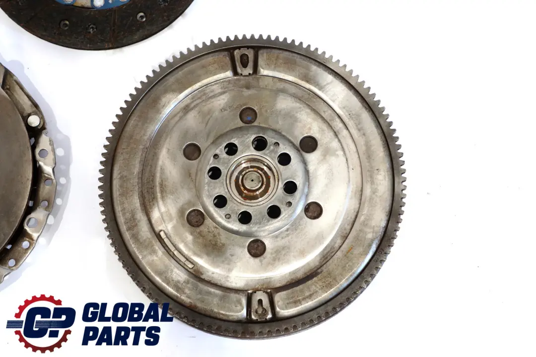 M54 Dual Twin Mass Flywheel Clutch Kit to BMW X5 Series E53 3.0i Petrol with Part number 7528208 BMW X5 Series E53 3.0i Petrol M54 Dual Twin Mass Flywheel Clutch Kit - SKU 7528208 - Part number 7528208