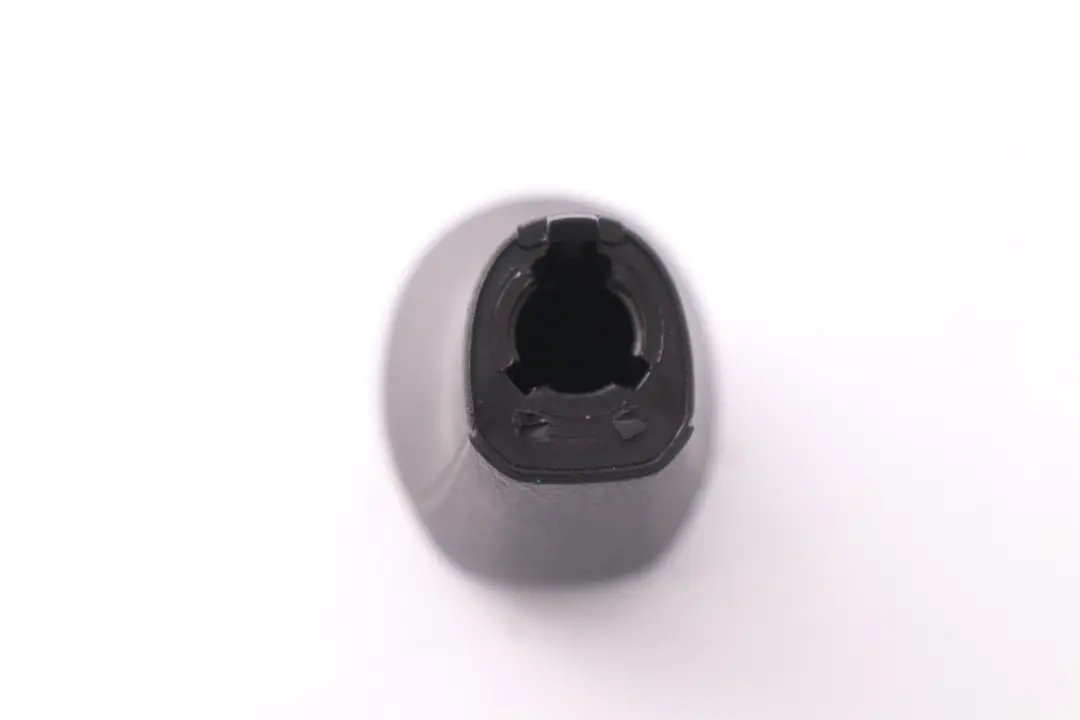 BMW 1 3 Series E87 E90 Gear Stick Shift Knob Plastic 6-speed - SKU 7529088 - Part number 7529088