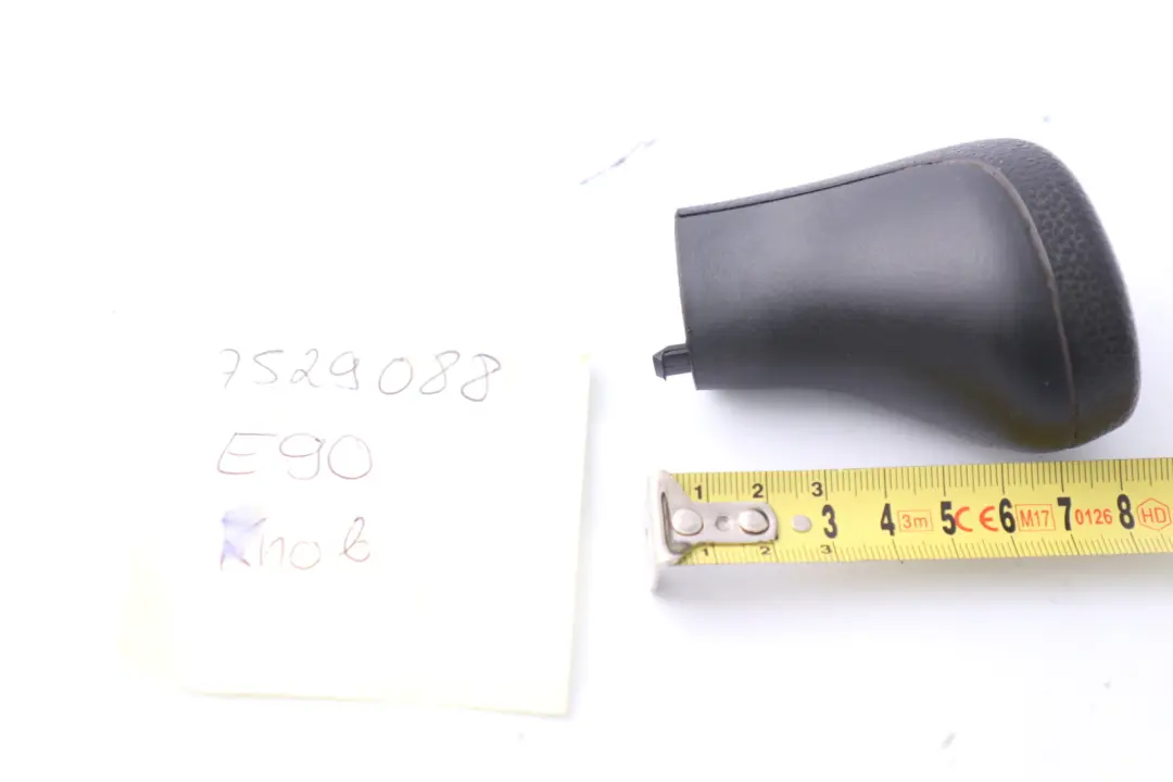 Schaltknopf Kunststoff / 6-Gang SCHWARZ 2511 für BMW 1 3 er E87 E90 mit Teilenummer 7529088 BMW 1 3 er E87 E90 Schaltknopf Kunststoff / 6-Gang SCHWARZ 2511 - SKU 7529088 - Teilenummer 7529088