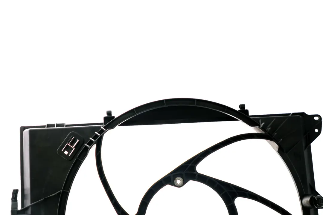 Fan Shroud BMW E81 E87 LCI E90 E91 E92 Petrol Radiator Fan Cover to with Part number 7530650 Fan Shroud BMW E81 E87 LCI E90 E91 E92 Petrol Radiator Fan Cover - SKU 7530650 - Part number 7530650