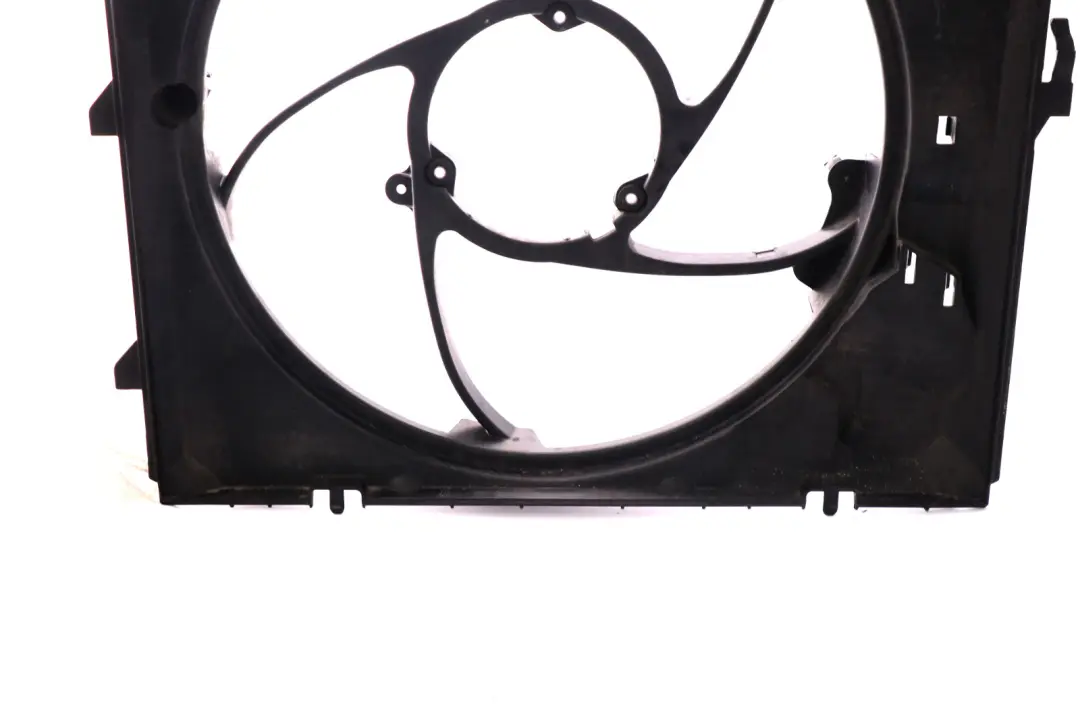 Cubreventilador BMW E81 E87 LCI E90 E91 Gasolina Cubierta Del Radiador para con número de pieza 7530650 Cubreventilador BMW E81 E87 LCI E90 E91 Gasolina Cubierta Del Radiador - SKU 7530650 - Número de pieza 7530650