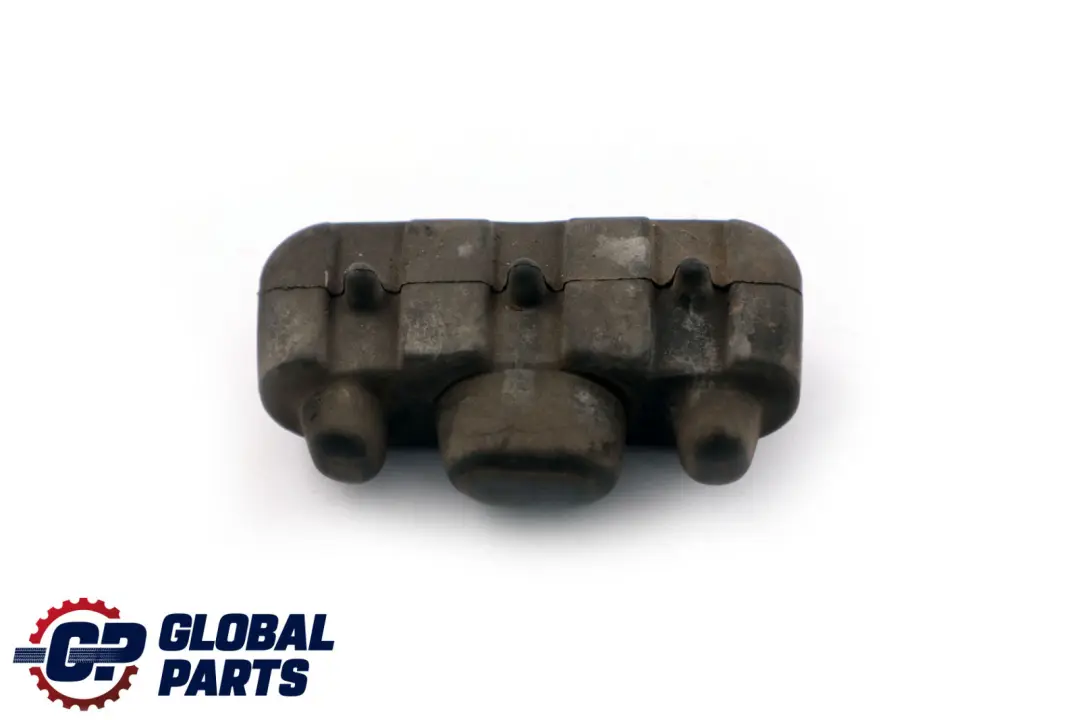 Cuscinetti Gomma Radiatore Befestigungsteil per BMW E60 E61 E63 E64 con numero di parte 7530984 BMW E60 E61 E63 E64 Cuscinetti Gomma Radiatore Befestigungsteil - SKU 7530984 - Numero di parte 7530984