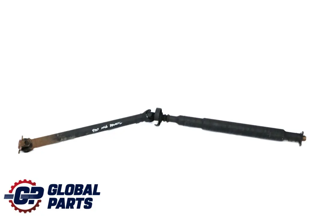 Wał Napędowy Manual 316i 318i 320i do BMW E90 E91 E92 o numerze 26107531307 BMW E90 E91 E92 Wał Napędowy Manual 316i 318i 320i - SKU 7531307 - Numer Części 26107531307