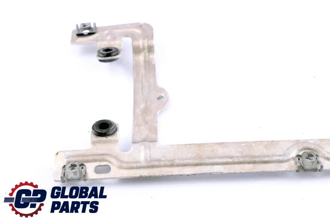 91 Support metallique Culasse N52 pour BMW 1 3 5 6 7 Serie E60 E61 E63 E65 E87 E90 à propos du numéro de pièce 7531558 BMW 1 3 5 6 7 Serie E60 E61 E63 E65 E87 E90 91 Support metallique Culasse N52 - SKU 7531558 - Numéro de pièce 7531558