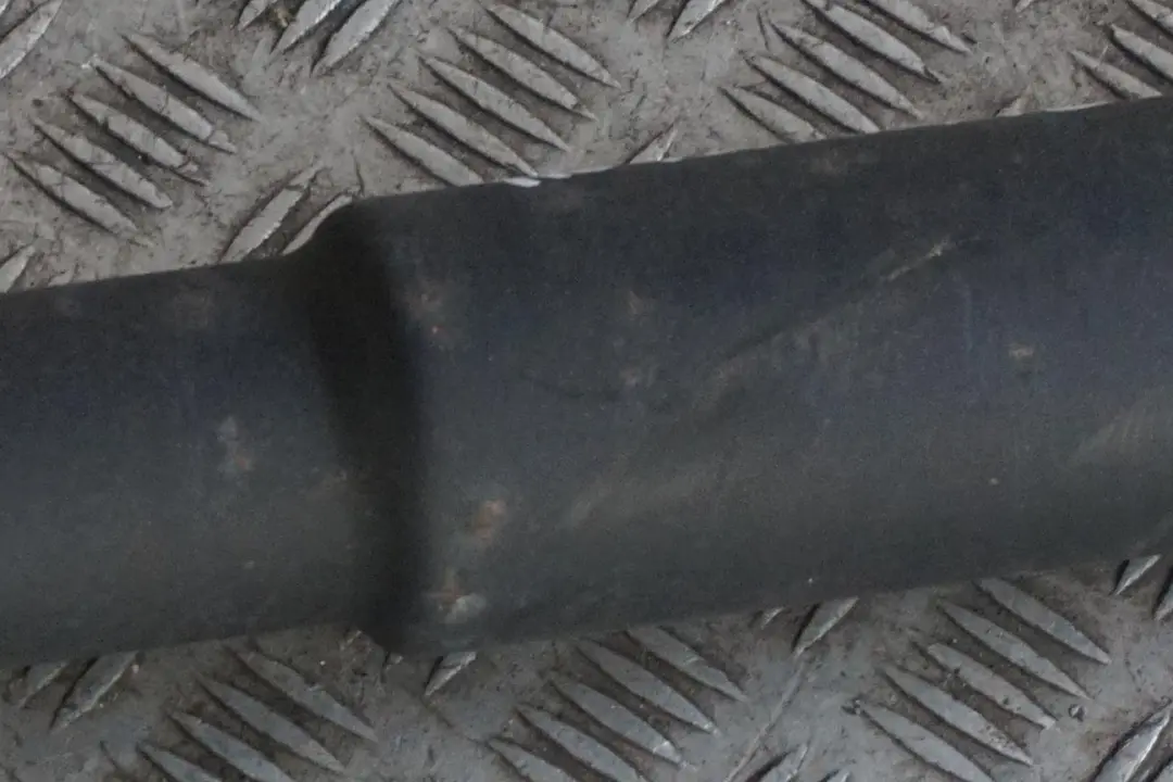 M57N Wał Napędowy do BMW E60 E61 525d 530d o numerze 7531776 BMW E60 E61 525d 530d M57N Wał Napędowy - SKU 7531776 - Numer Części 7531776