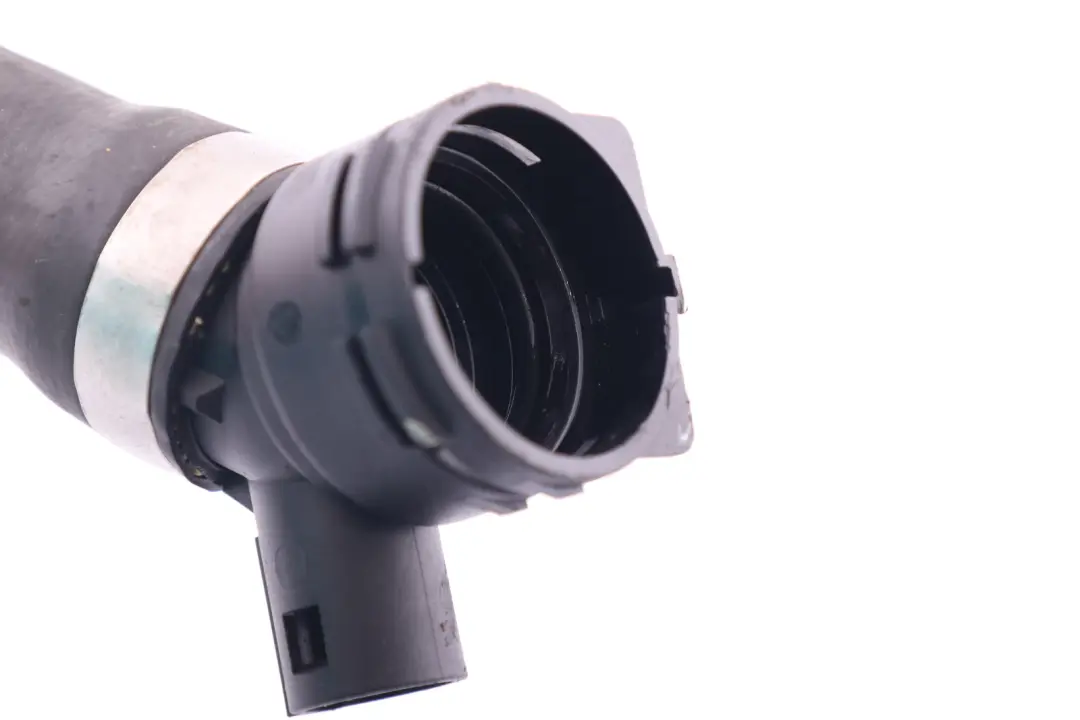 *BMW 3 Reihe E90 LCI Schlauch Kühler unten-Thermostat 1712 für mit Teilenummer 7531780 *BMW 3 Reihe E90 LCI Schlauch Kühler unten-Thermostat 1712 - SKU 7531780 - Teilenummer 7531780