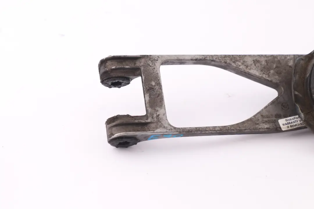 Dźwignia Lewarek Wybierak Skrzyni Biegów do BMW E90 E91 E92 o numerze 7532494 BMW E90 E91 E92 Dźwignia Lewarek Wybierak Skrzyni Biegów - SKU 7532494 - Numer Części 7532494