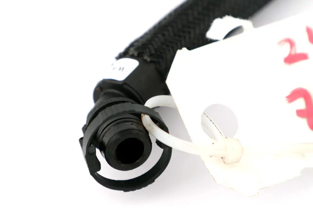 Tubo di sfiato motore per BMW X3 Z4 E46 E60 E61 E65 E83 E85 con numero di parte 7532629 BMW X3 Z4 E46 E60 E61 E65 E83 E85 Tubo di sfiato motore - SKU 7532629 - Numero di parte 7532629