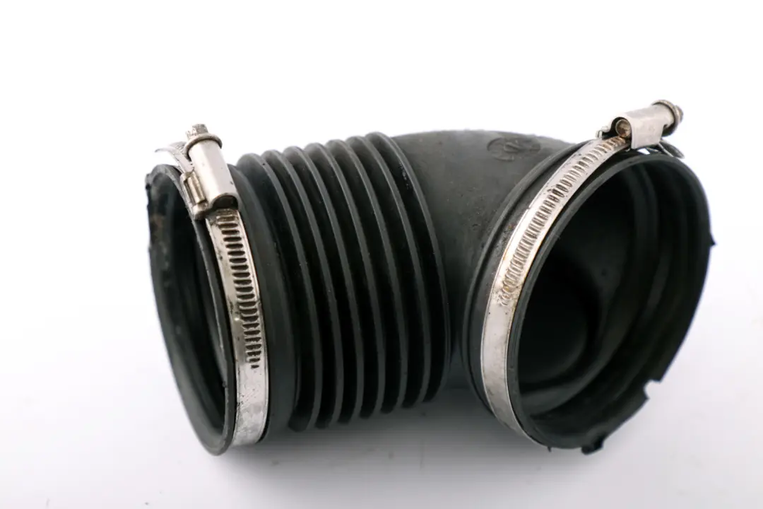 Intake Pipe BMW E81 E82 E87 E90 E91 E92 E93 Rubber Boot Hose to Air with Part number 13717532755 Air Intake Pipe BMW E81 E82 E87 E90 E91 E92 E93 Rubber Boot Hose - SKU 7532755 - Part number 13717532755