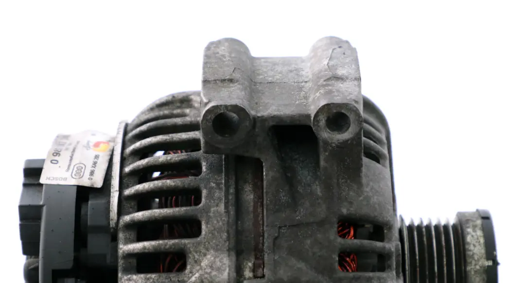 BMW E81 E87 E90 E91 LCI Alternador Generador BOSCH 150A - SKU 7532966 - Número de pieza 7532966