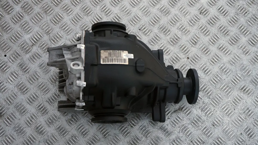 M54 Diferencial trasero 3,38 Ratio GARANTÍA para BMW Serie Z4 E85 2.2i con número de pieza 7533131 BMW Serie Z4 E85 2.2i M54 Diferencial trasero 3,38 Ratio GARANTÍA - SKU 7533131 - Número de pieza 7533131