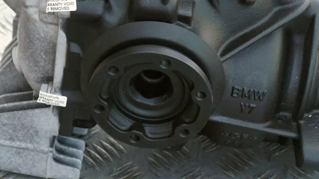 BMW Z4 E85 2.2i M54 Tylny dyferencjał 3,38 - SKU 7533131 - Numer Części 7533131