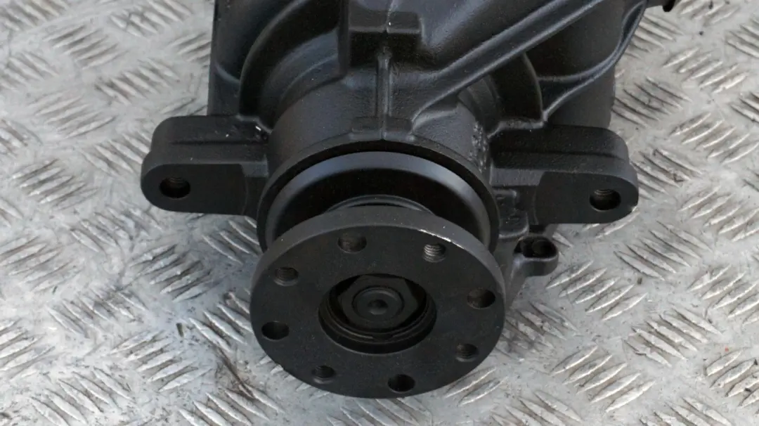 M54 Hinterachsgetriebe Differential 3,38 GARANTIE für BMW Z4 er E85 2.2i mit Teilenummer 7533131 BMW Z4 er E85 2.2i M54 Hinterachsgetriebe Differential 3,38 GARANTIE - SKU 7533131 - Teilenummer 7533131